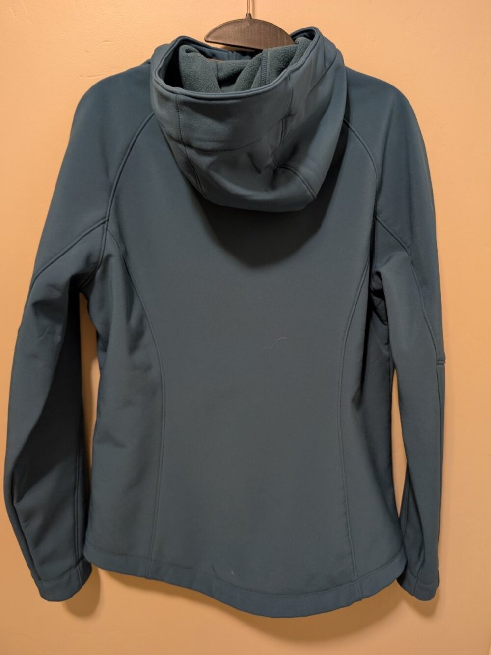 Women's Softshell Jacket - Picture 2 of 3